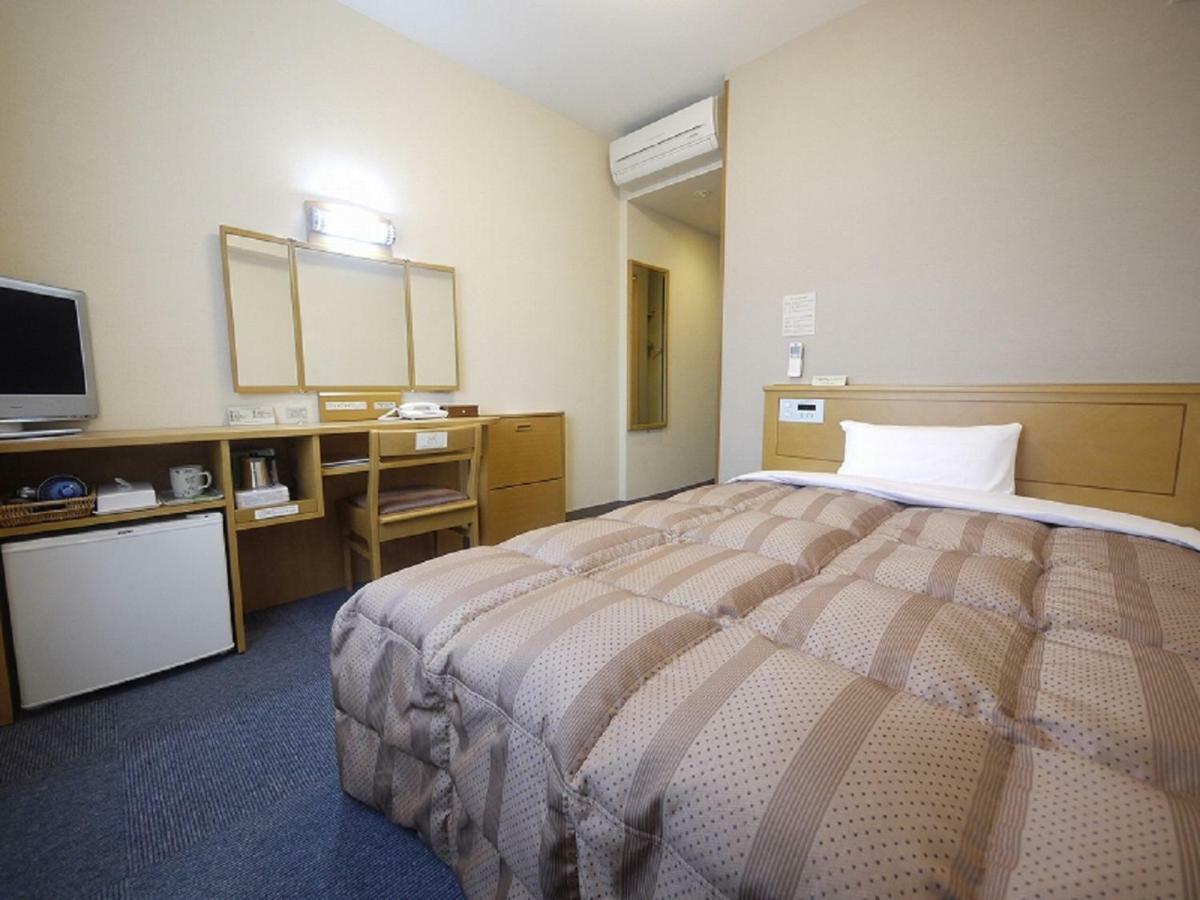Hotel Route-Inn Wakamiya Inter Miyawaka Zewnętrze zdjęcie